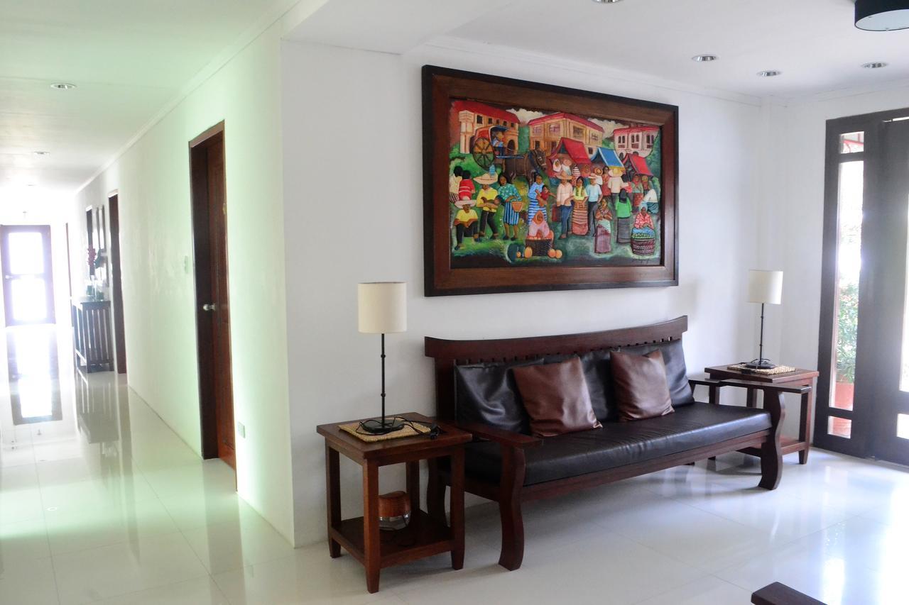Hotel Lola Natividad Vigan Exterior photo